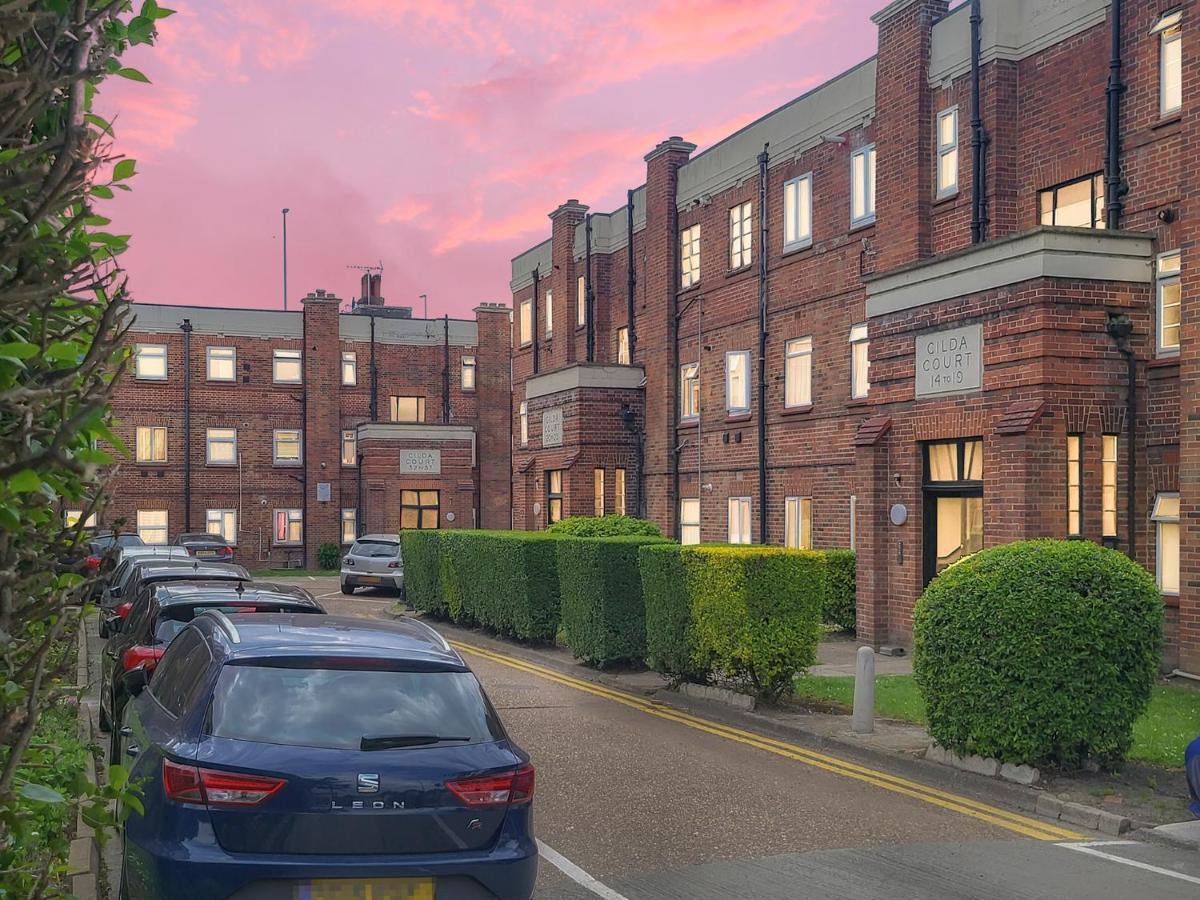 Great Spacious 2 Bedroom Flat Hendon Exterior foto